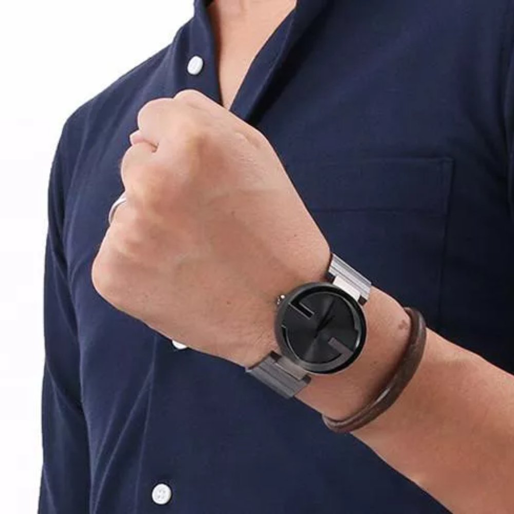 Gucci YA133210 Interlocking Grey Dial Men's Watch — view 3
