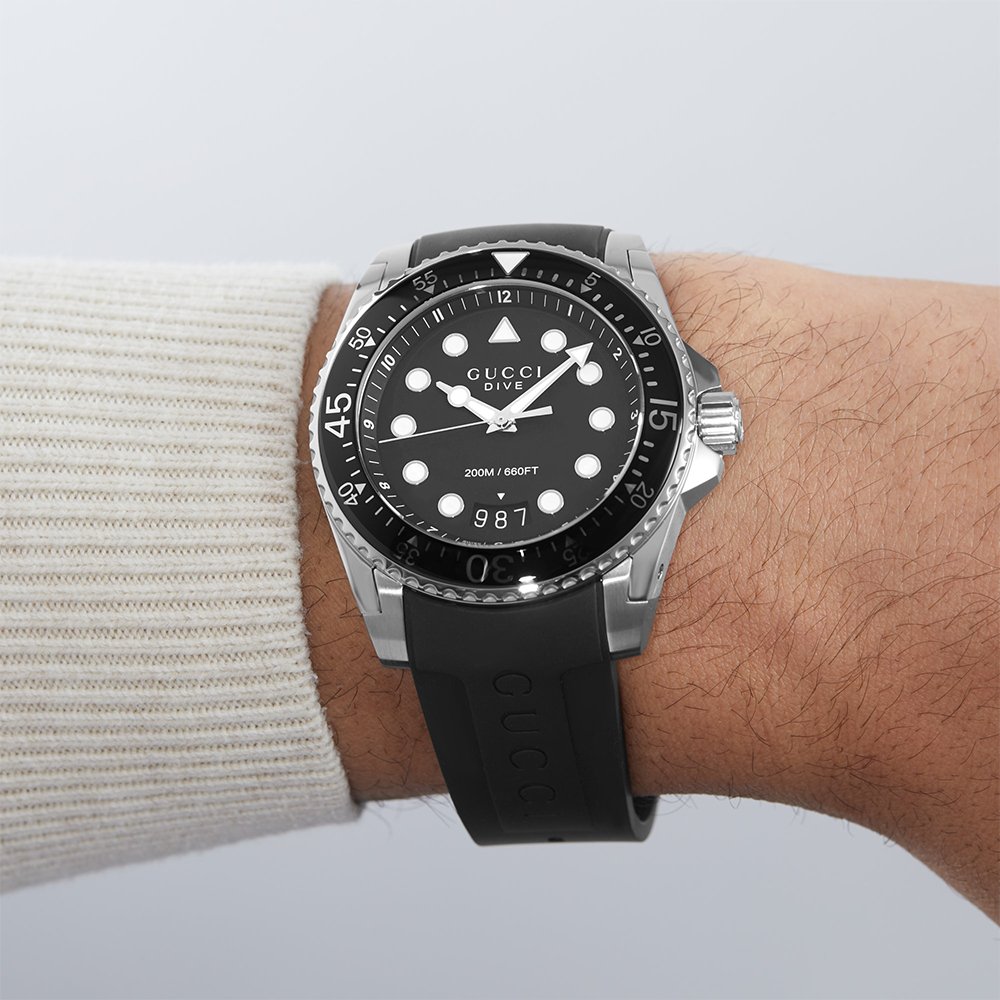 Gucci YA136204B Dive Black Men's Watch — view 6