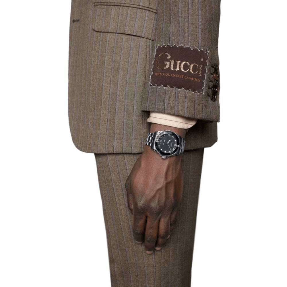 Gucci YA136301B Dive Black Dial Men's Watch — view 4