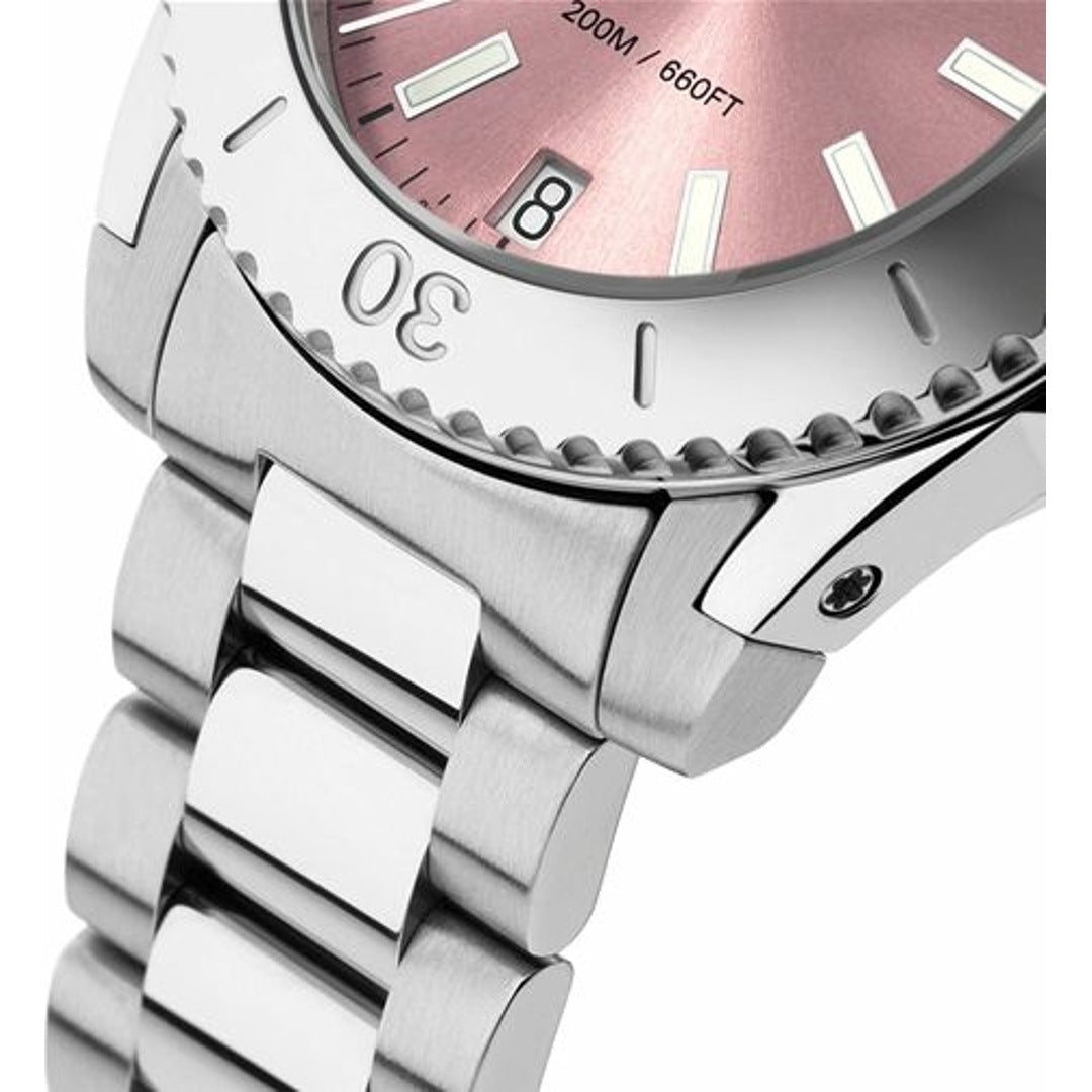 Gucci YA136401 Dive Ladies Watch — view 3