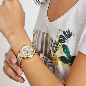 Guess W0638L7 Soho Quartz Crystal Silver Dial Ladies Watch — view 2