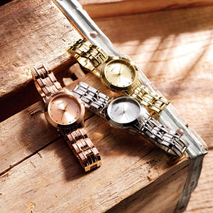 Guess W0989L1 Chelsea Analog Quartz Women's Watch — view 4